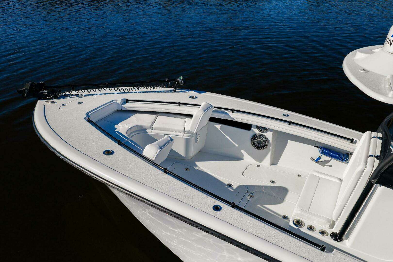 2023 Yellowfin 32 Offshore - Image 6