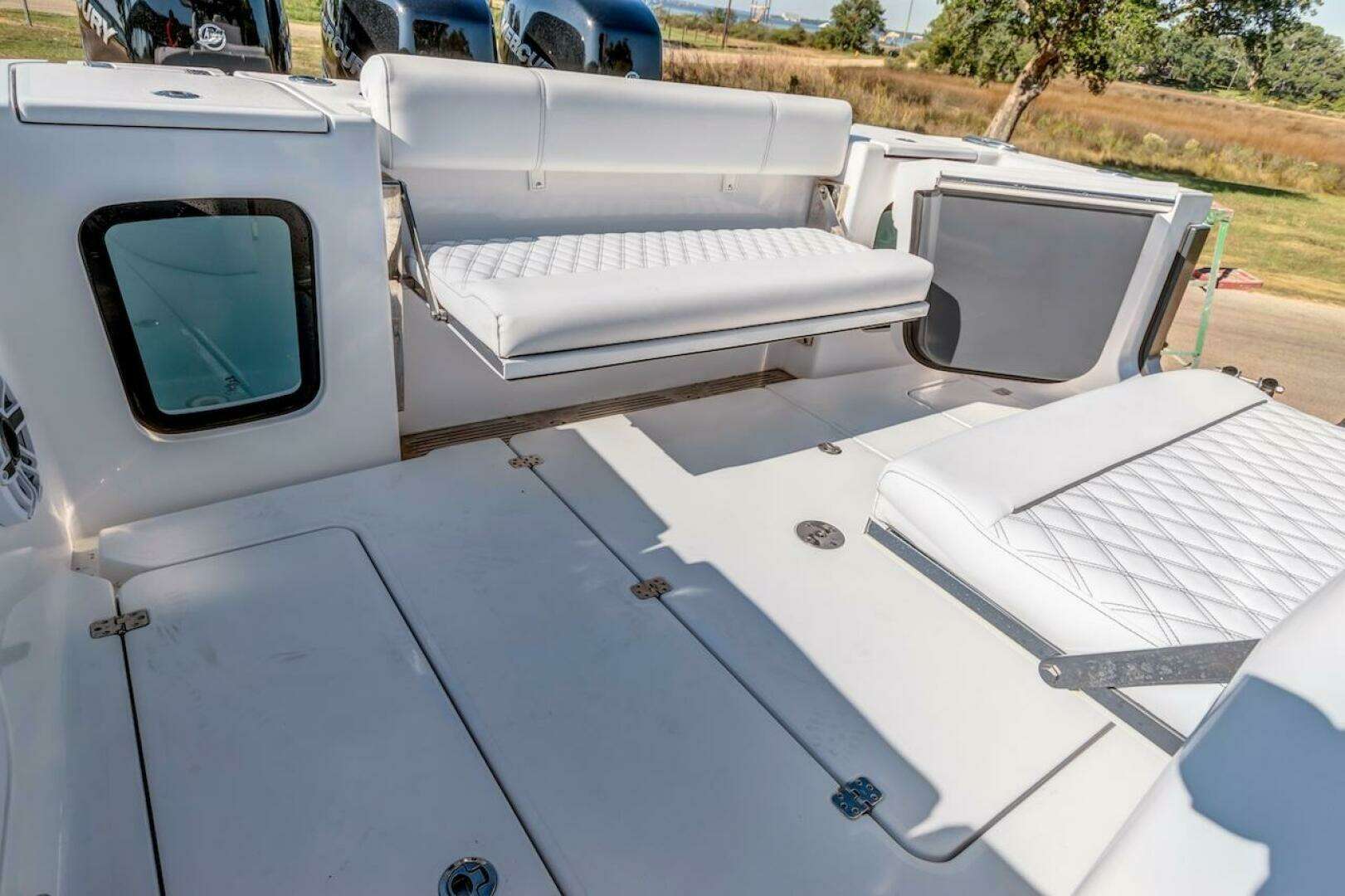 2022 Sportsman Open 352 Center Console - Image 42
