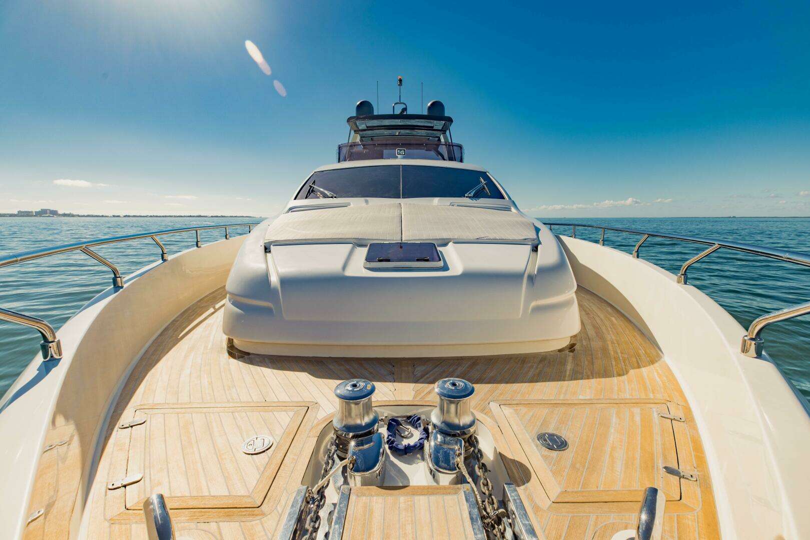 2017 Ferretti Yachts 750 - Image 30