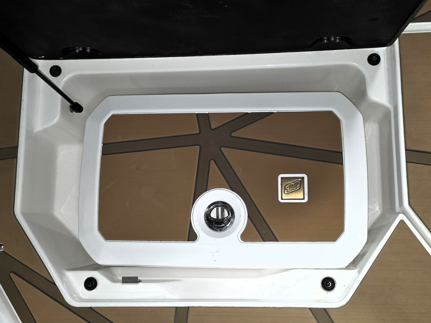 2024 Nautique Paragon - Image 19