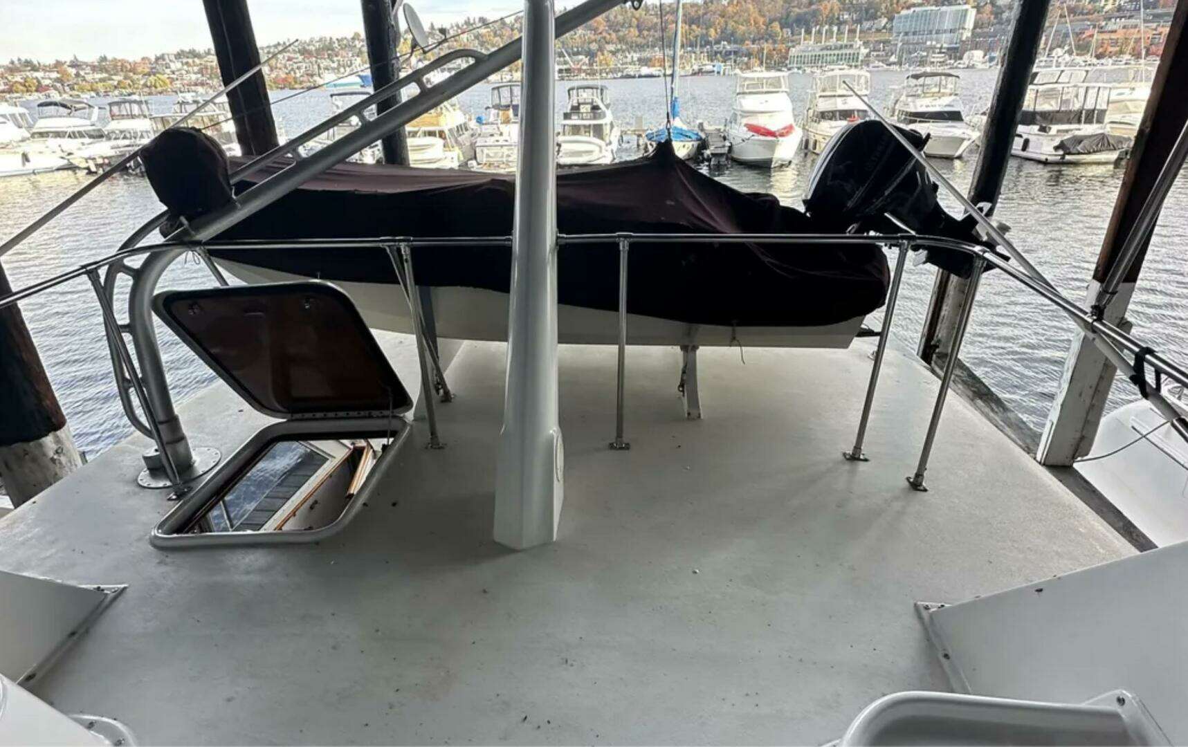 1974 Hatteras 58 Yachtfish - Image 28