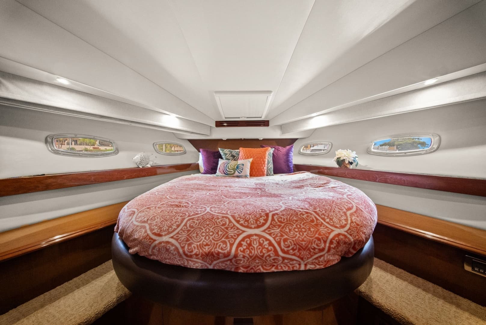 2008 Carver 56 Voyager SE - Image 31