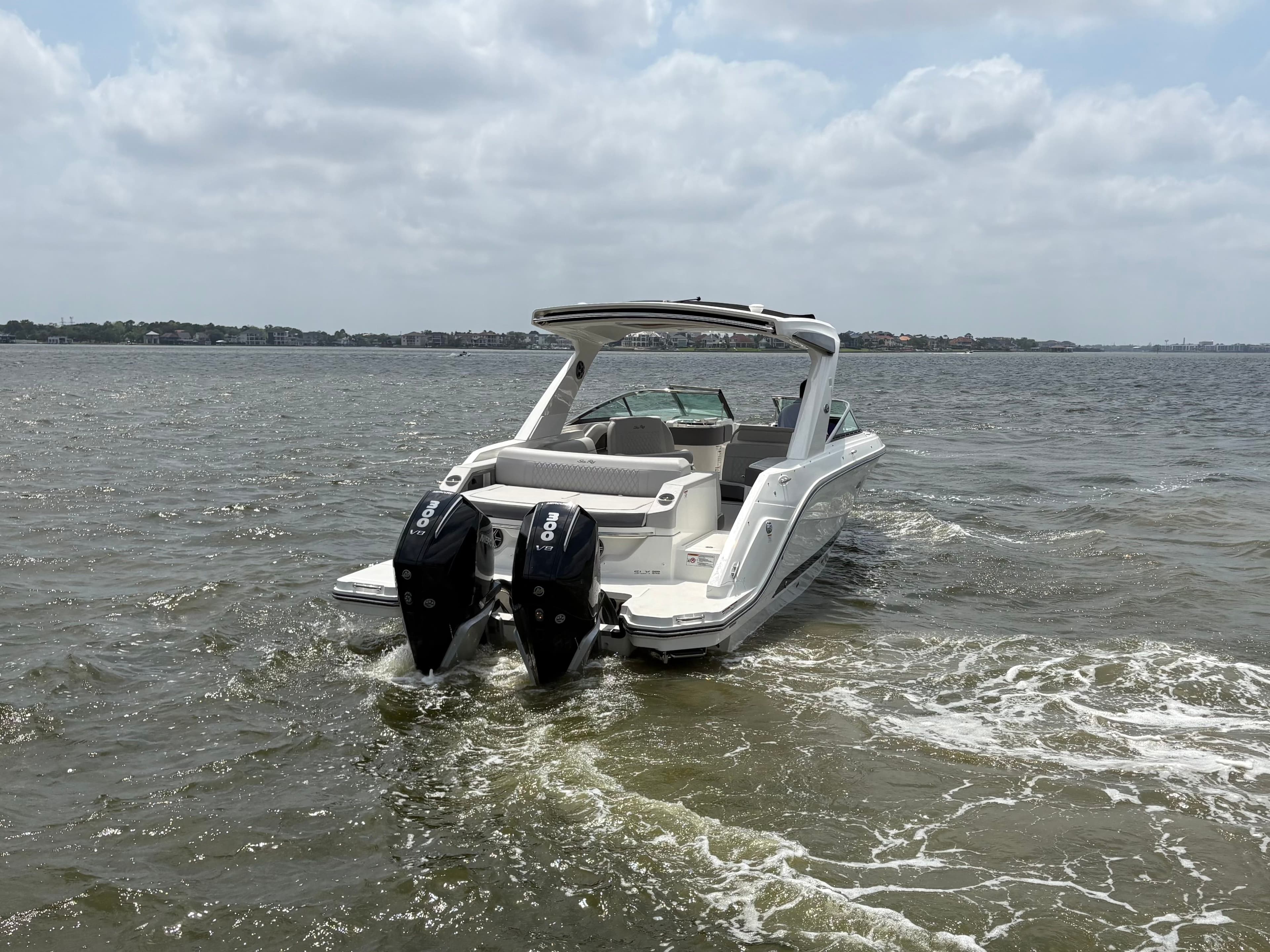 2026 Sea Ray SLX 310 Outboard - 6