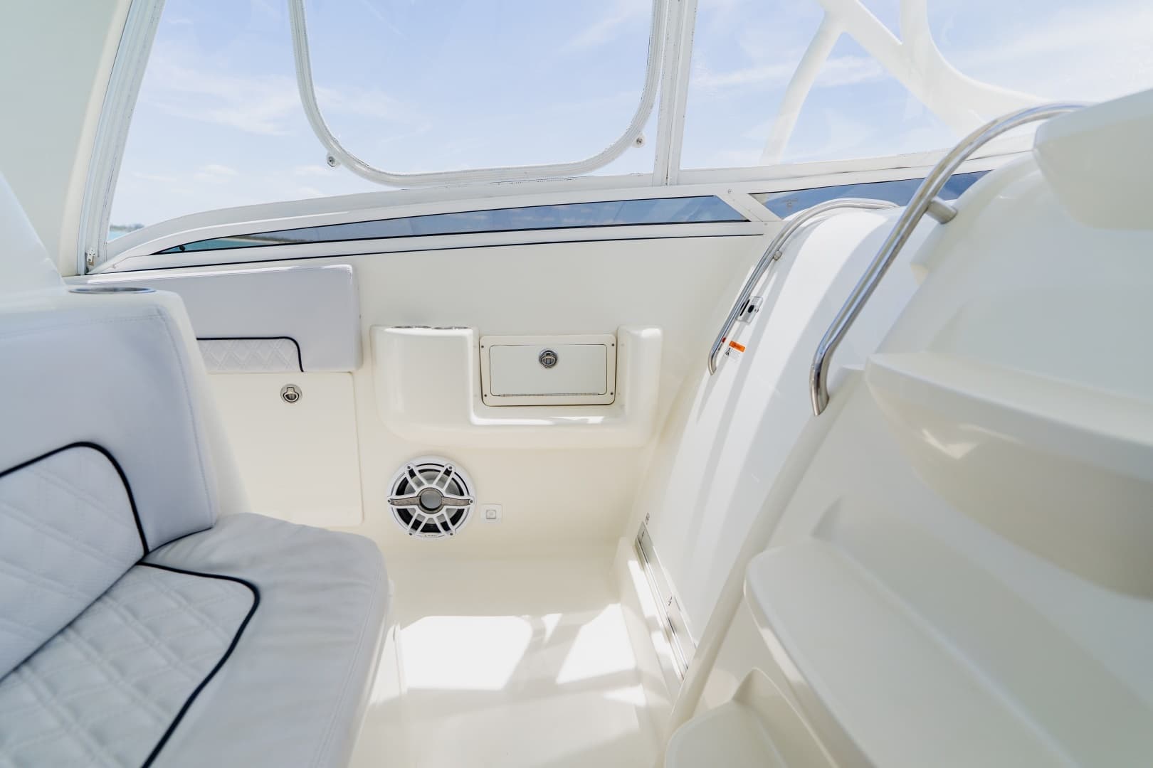 2008 Hydra-Sports 3500 VX - Image 17