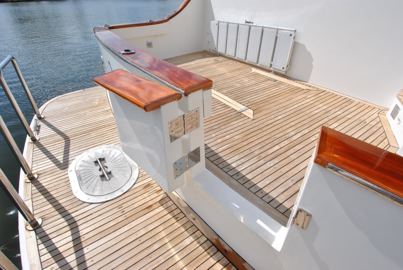 2002 Grand Alaskan Raised Pilothouse - Image 4