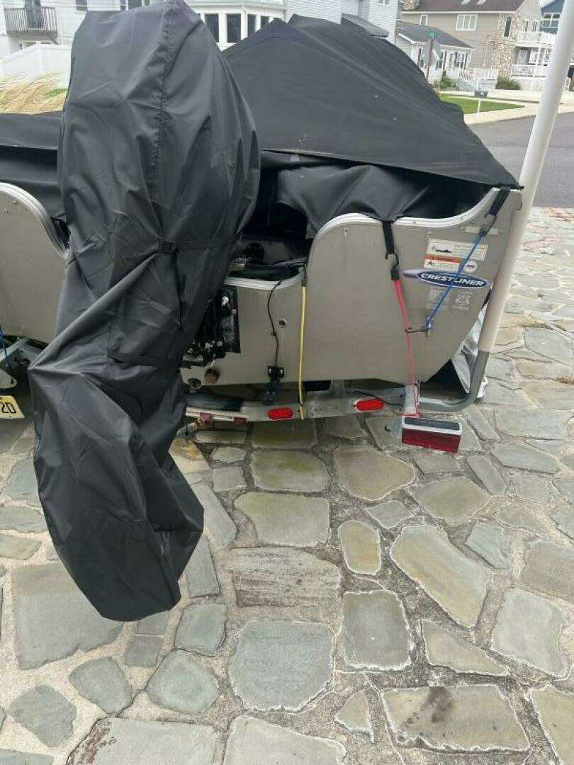 2013 Crestliner — - Image 13