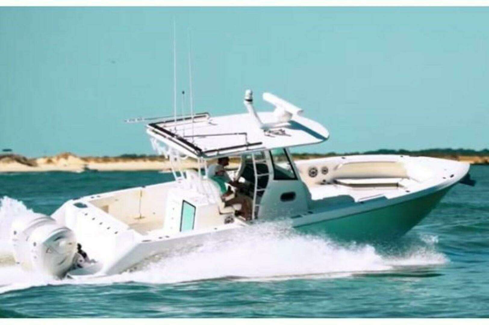 2025 Edgewater 340CC - Image 2