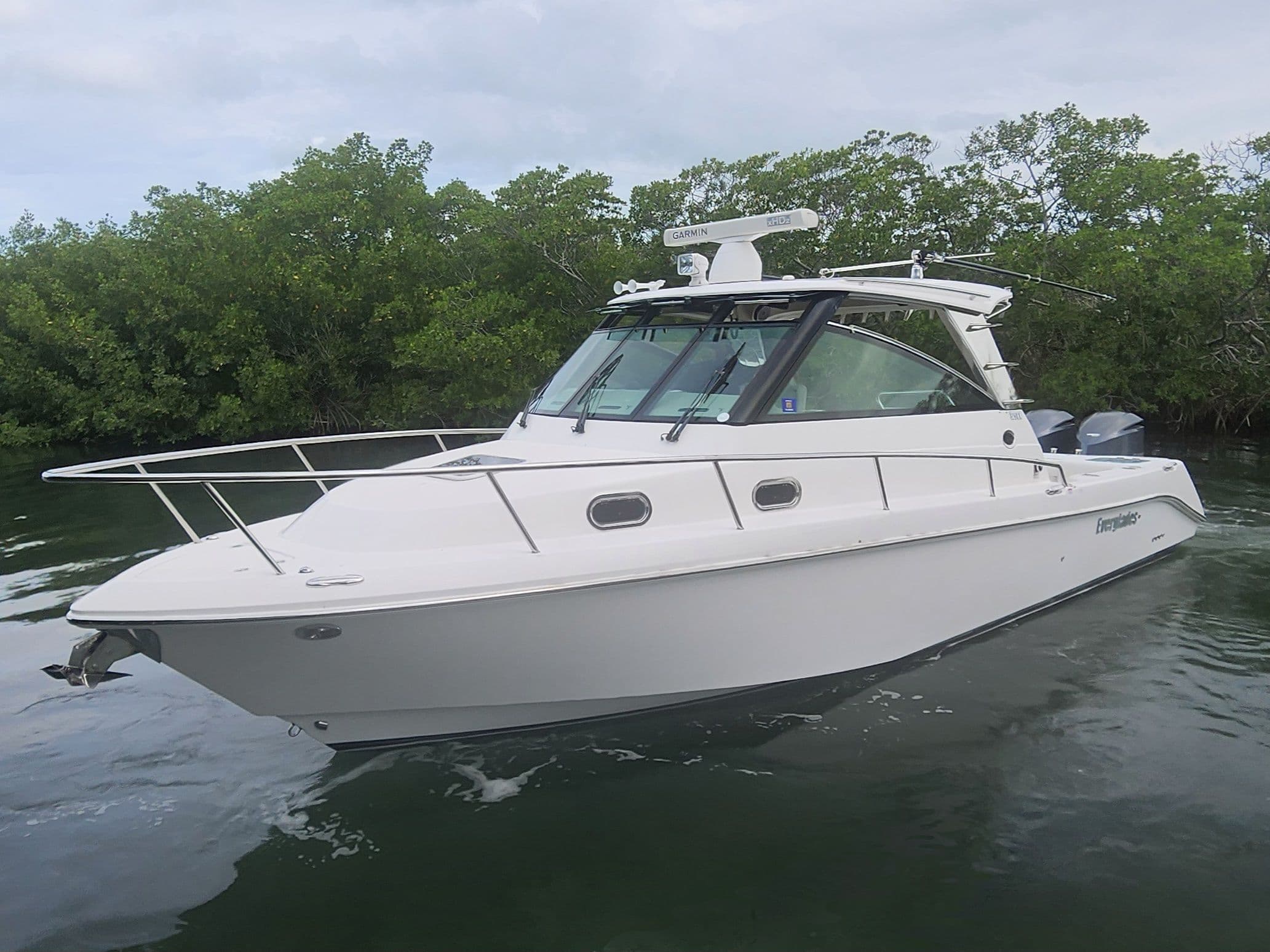 2016 EVERGLADES 320 EX - Image 5