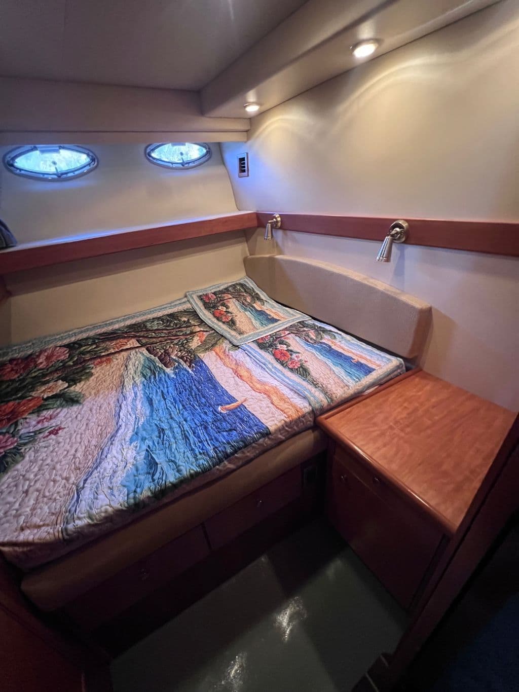 2004 Meridian 490 Pilothouse - 55