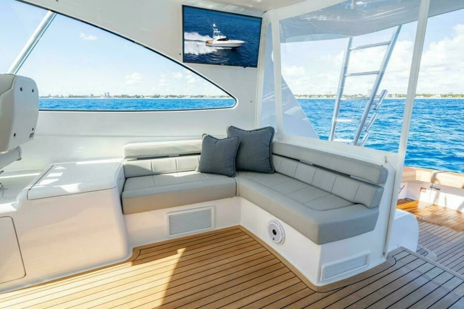 2027 Viking 54 Sport Tower - Image 27