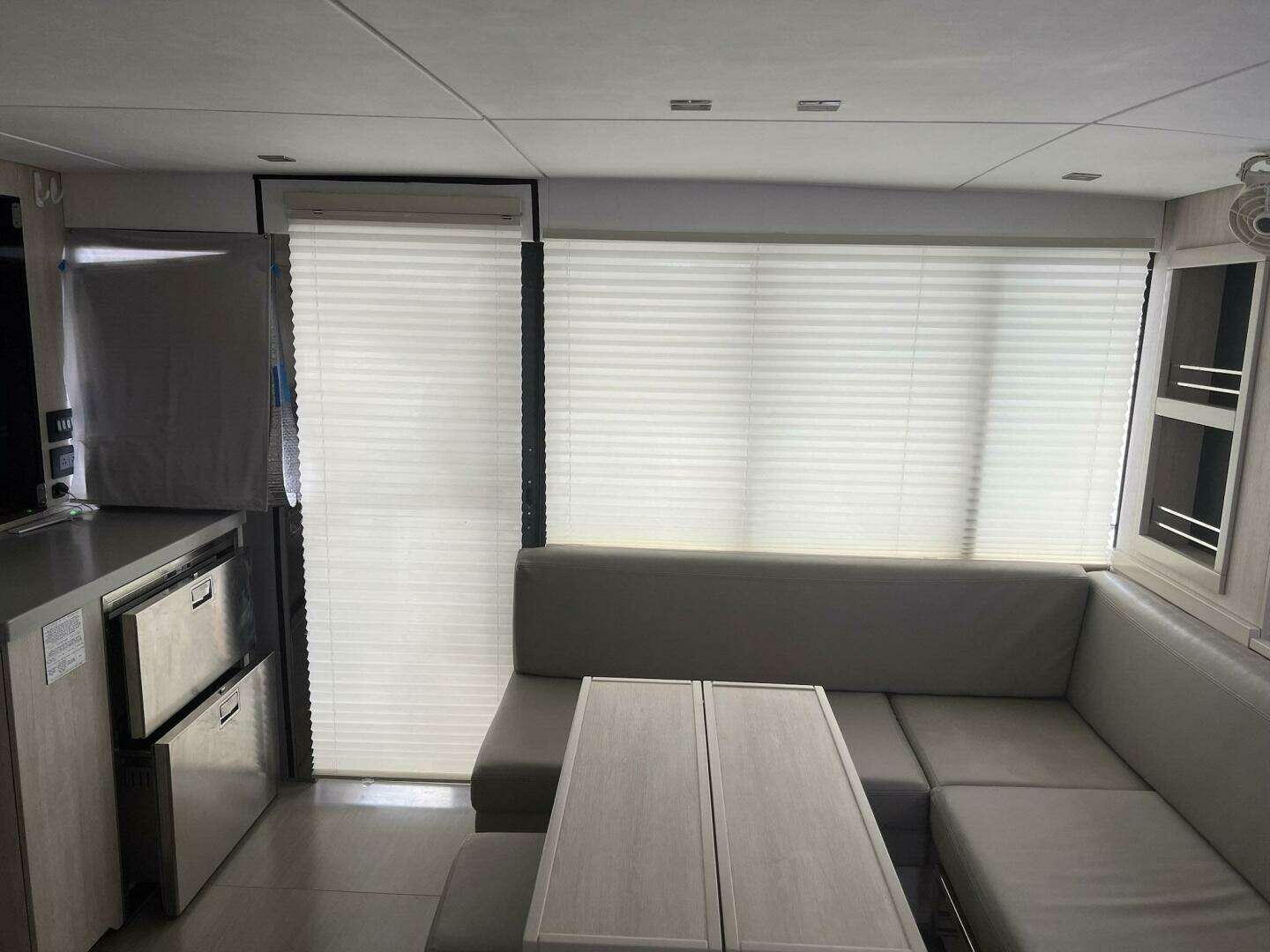 2018 Leopard 43 Powercat - Image 21
