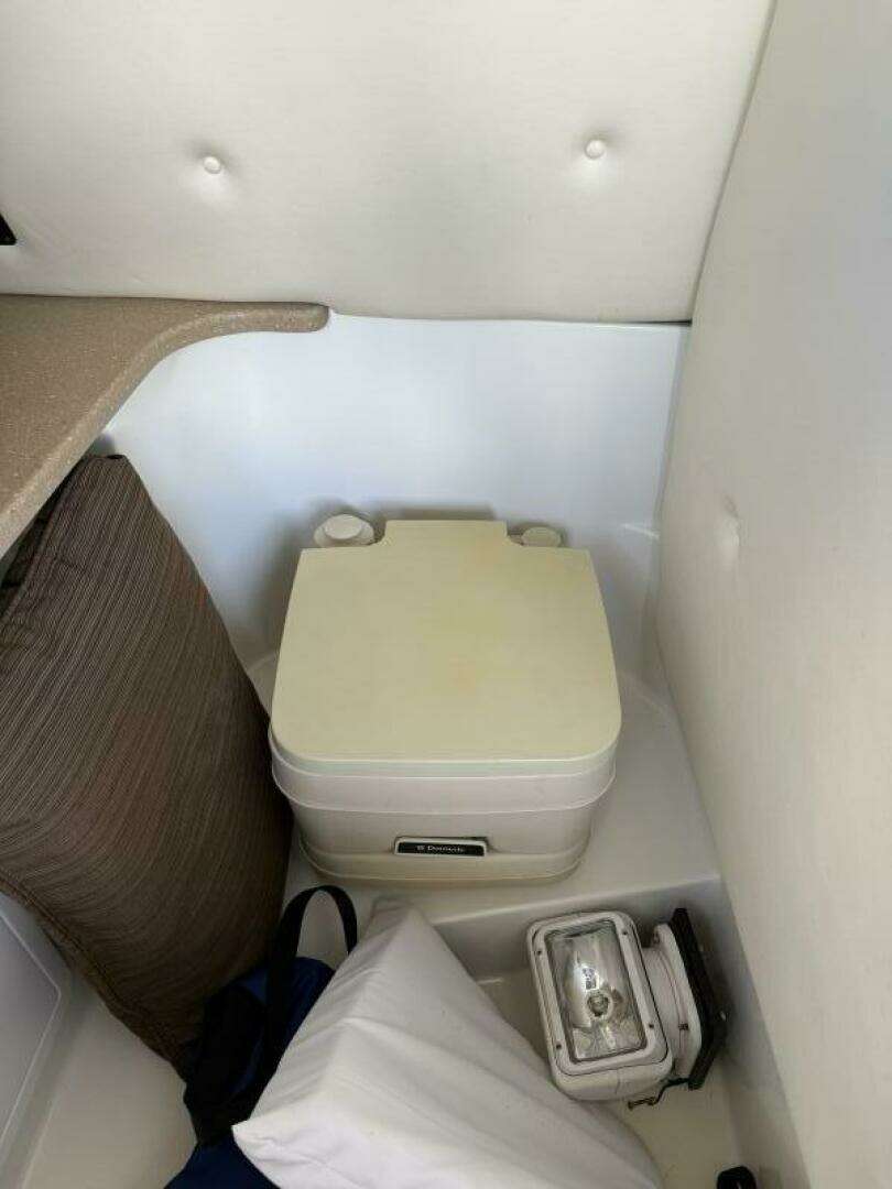 2010 Cobalt 296 - Image 45