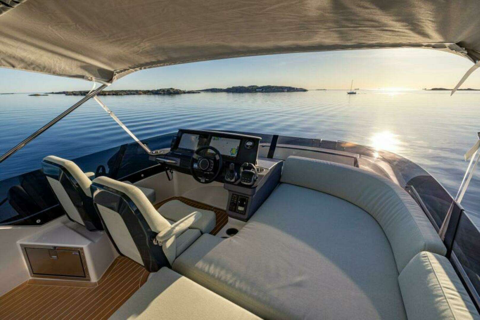 2027 Nimbus 495 Flybridge - Image 19