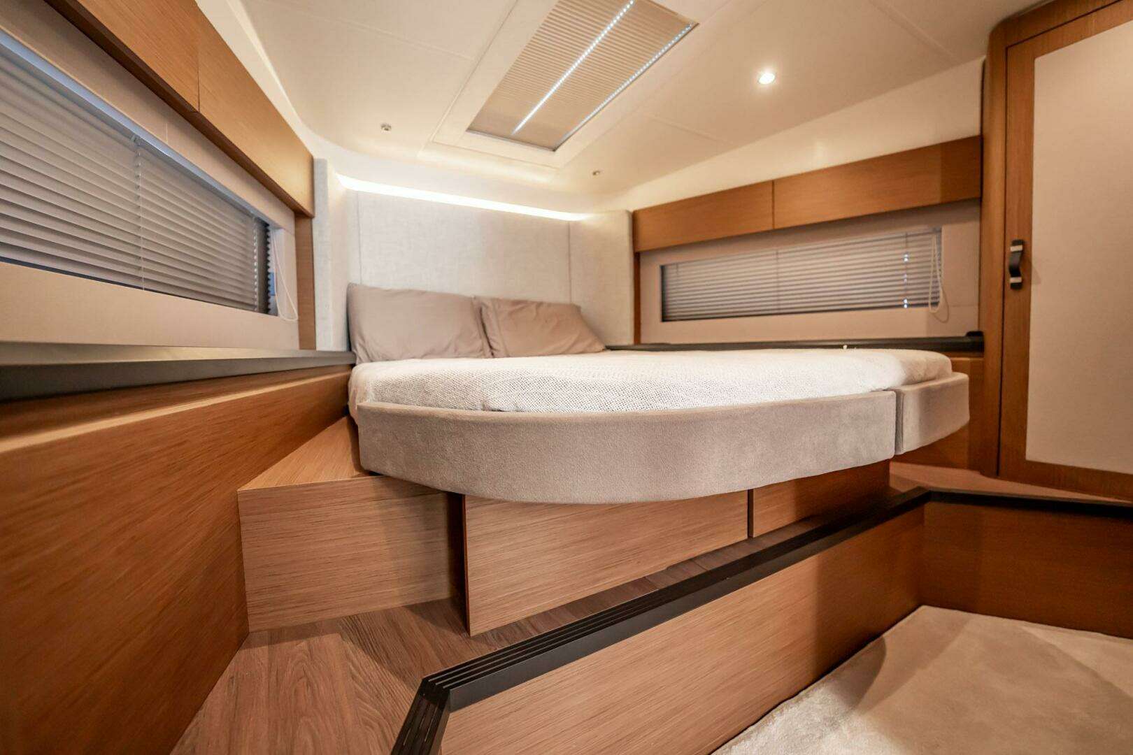2021 Beneteau Monte Carlo 52 - Image 37