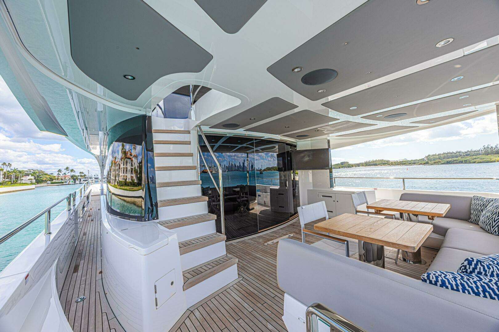 2025 Sunseeker — - Image 67