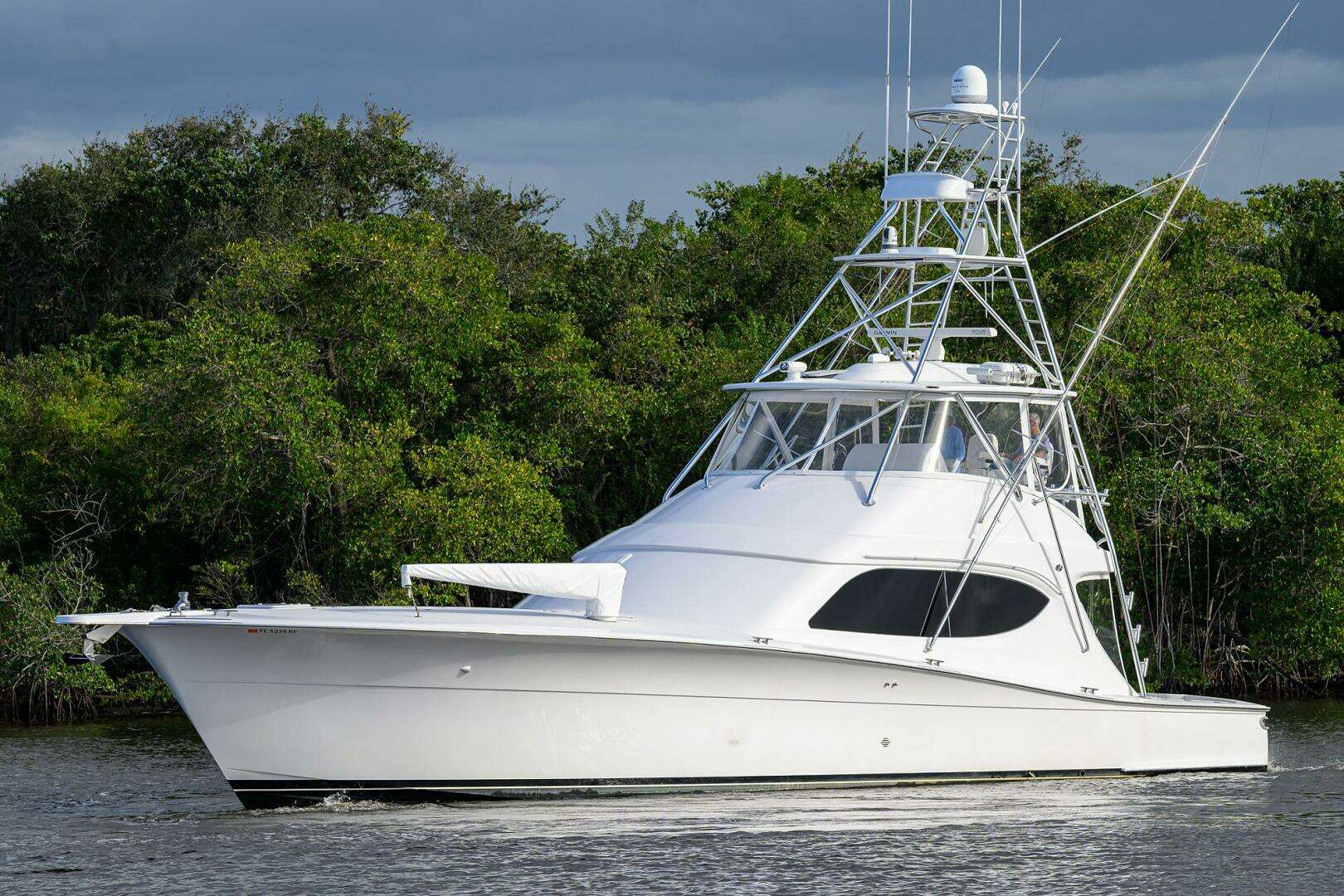 2013 Hatteras GT63 - Image 52
