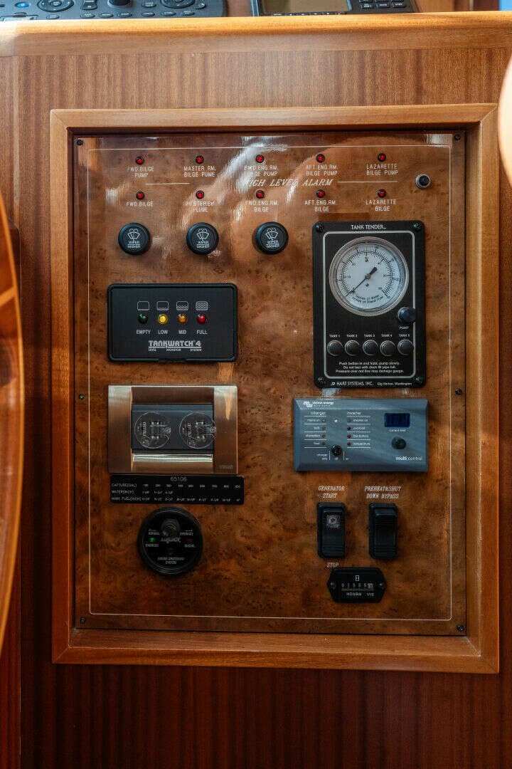 2013 Ocean Alexander 65 PILOTHOUSE - Image 36