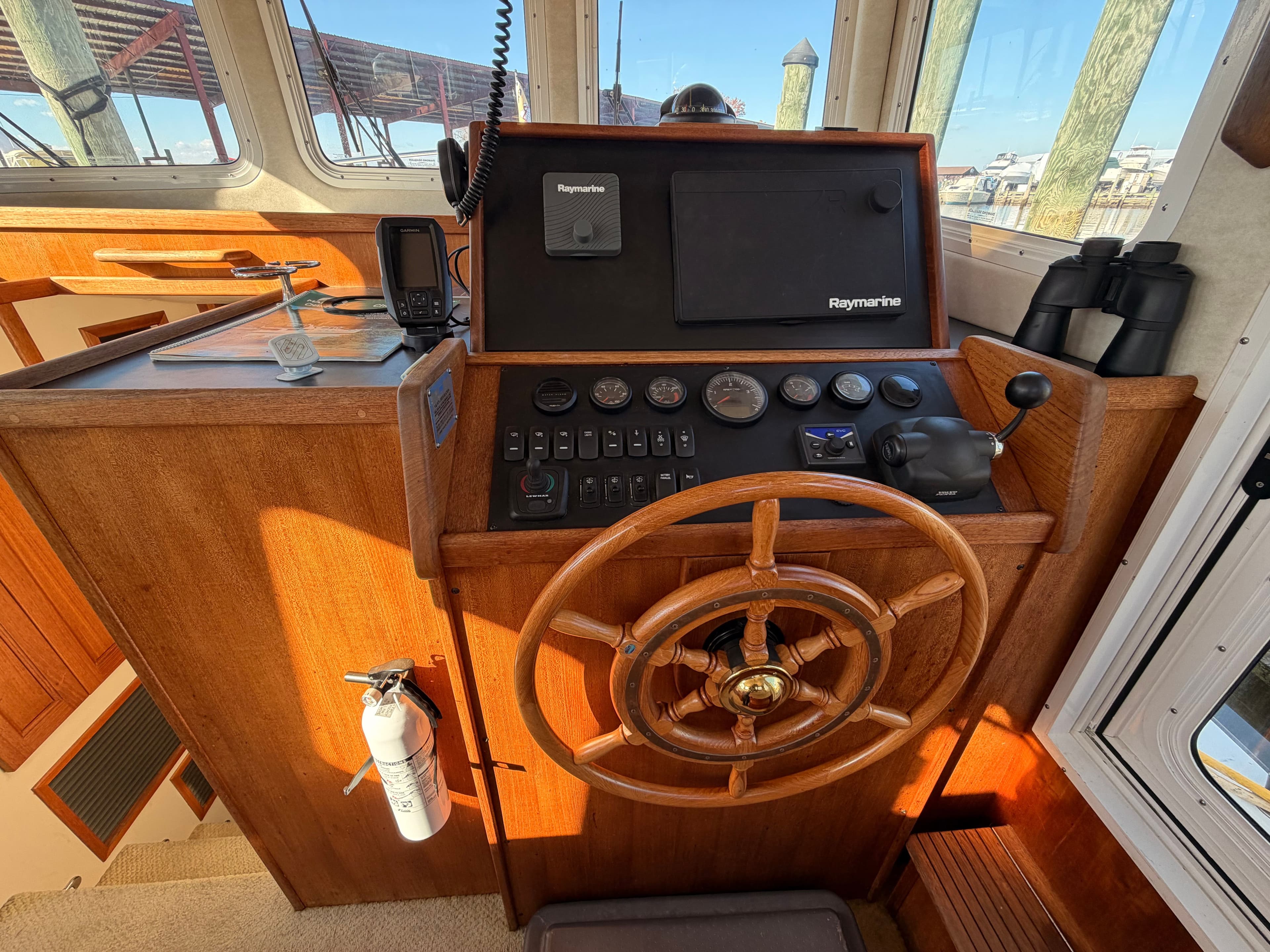2007 Nordic Tug 32 - 34