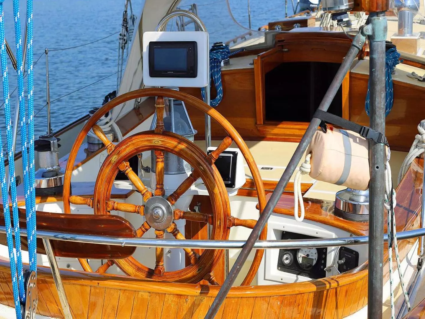 1986 Cherubini 48 Staysail Schooner - Image 25