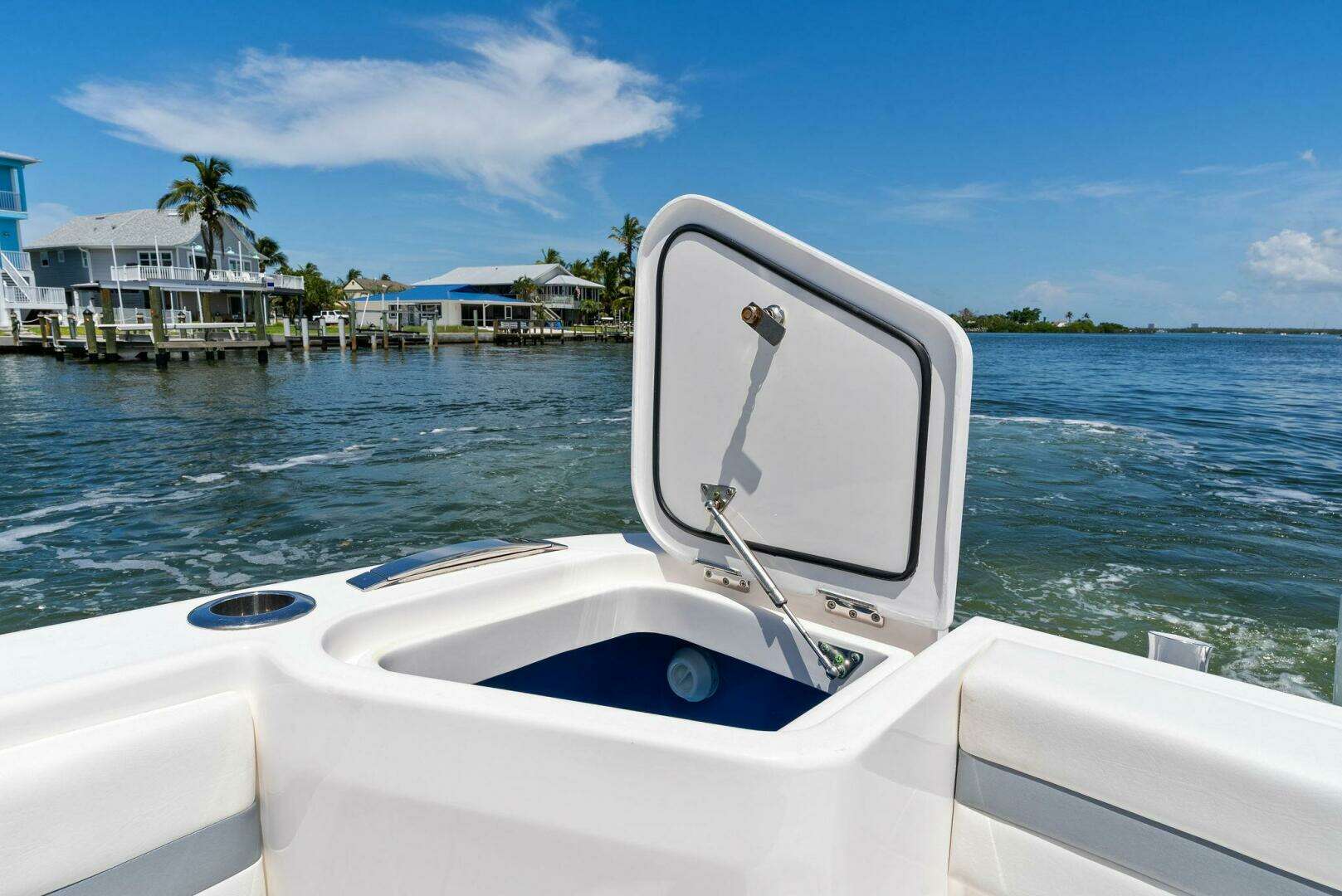 2022 Intrepid 438 Evolution - Image 38