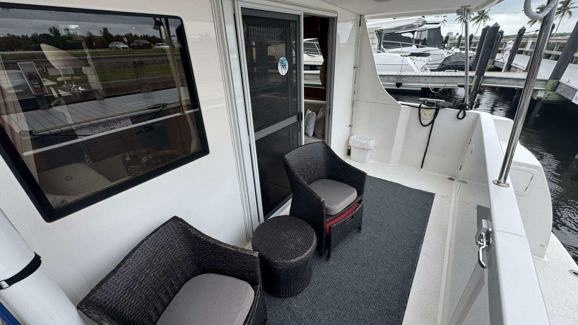 2007 Jefferson 52 Pilothouse SE - Image 12