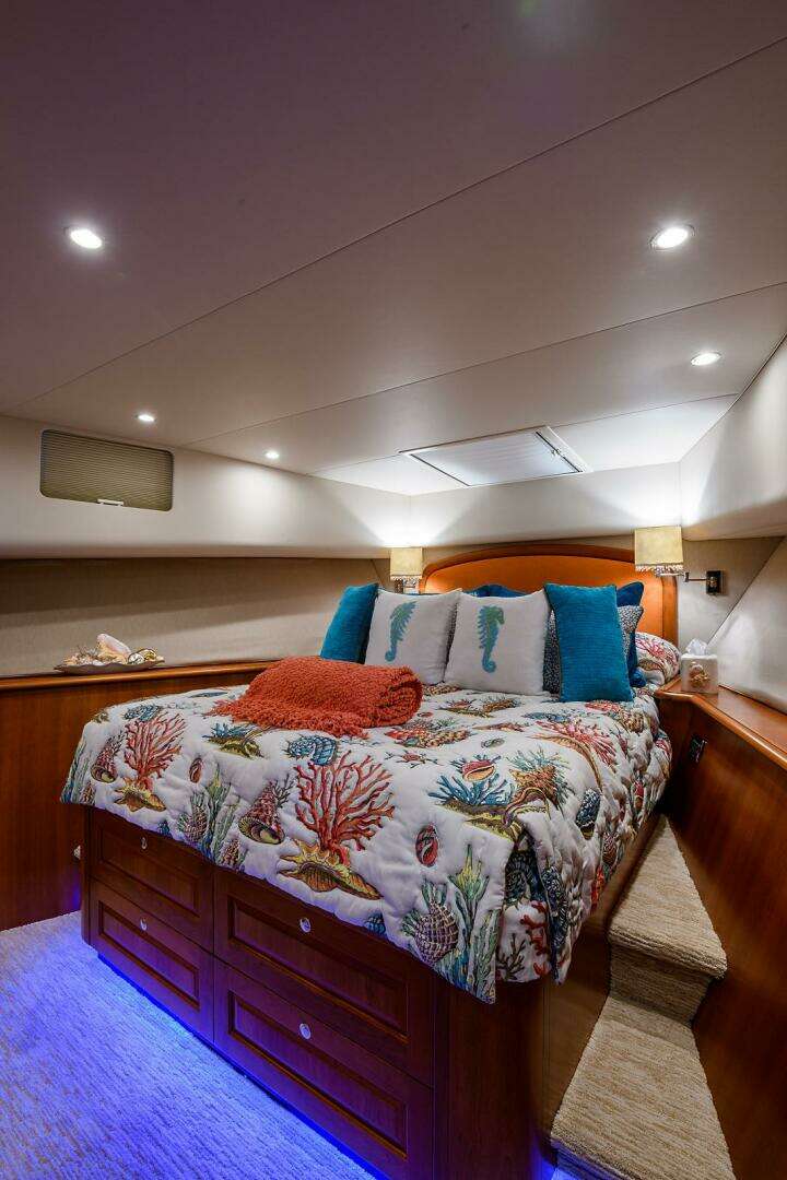 2009 Pacific Mariner — - Image 30