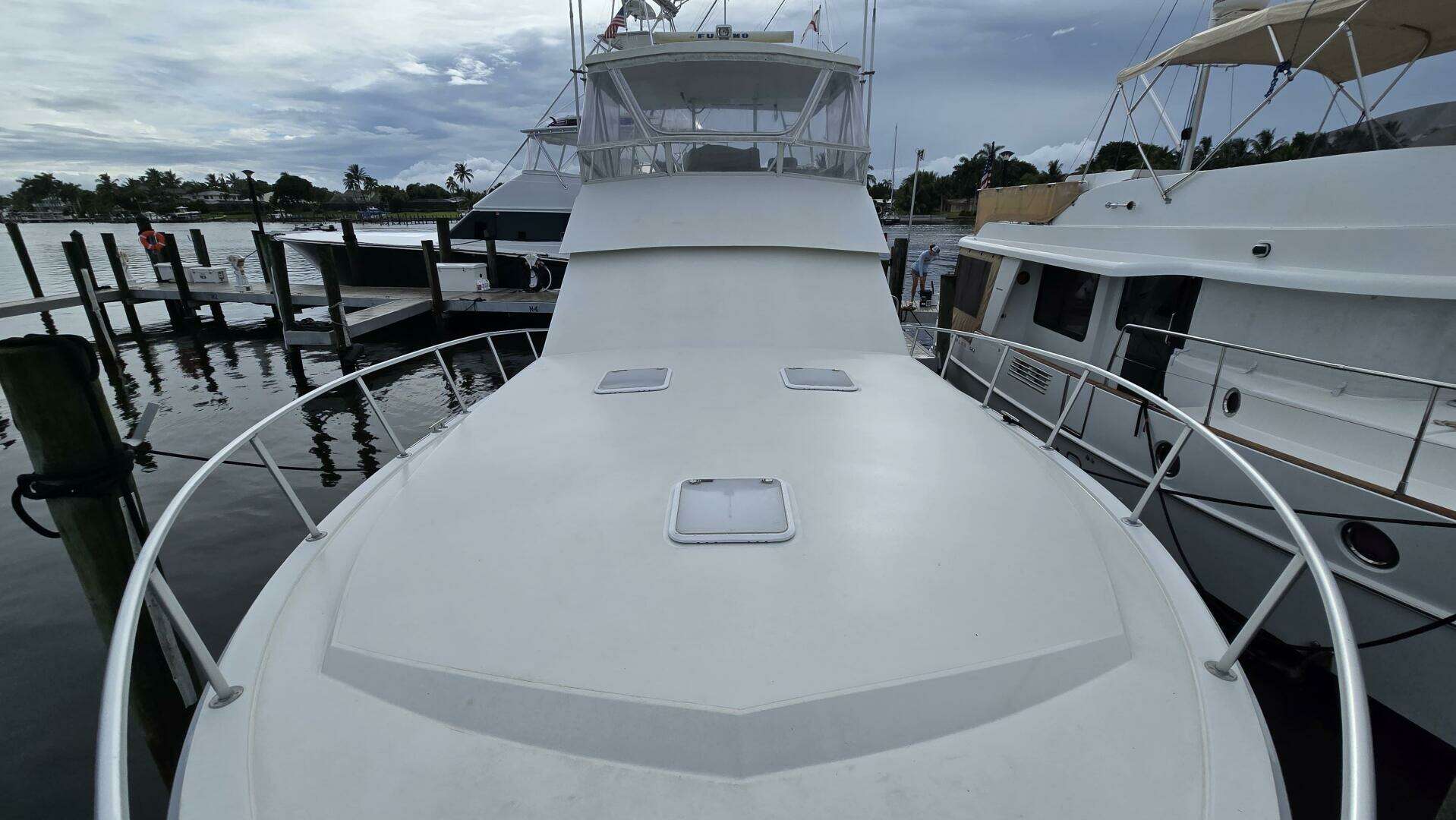 1989 Viking 45 Convertible - Image 6