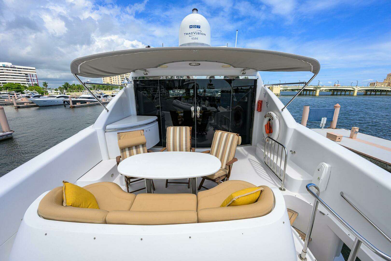 2007 Lazzara Yachts 80 Enclosed - Image 44