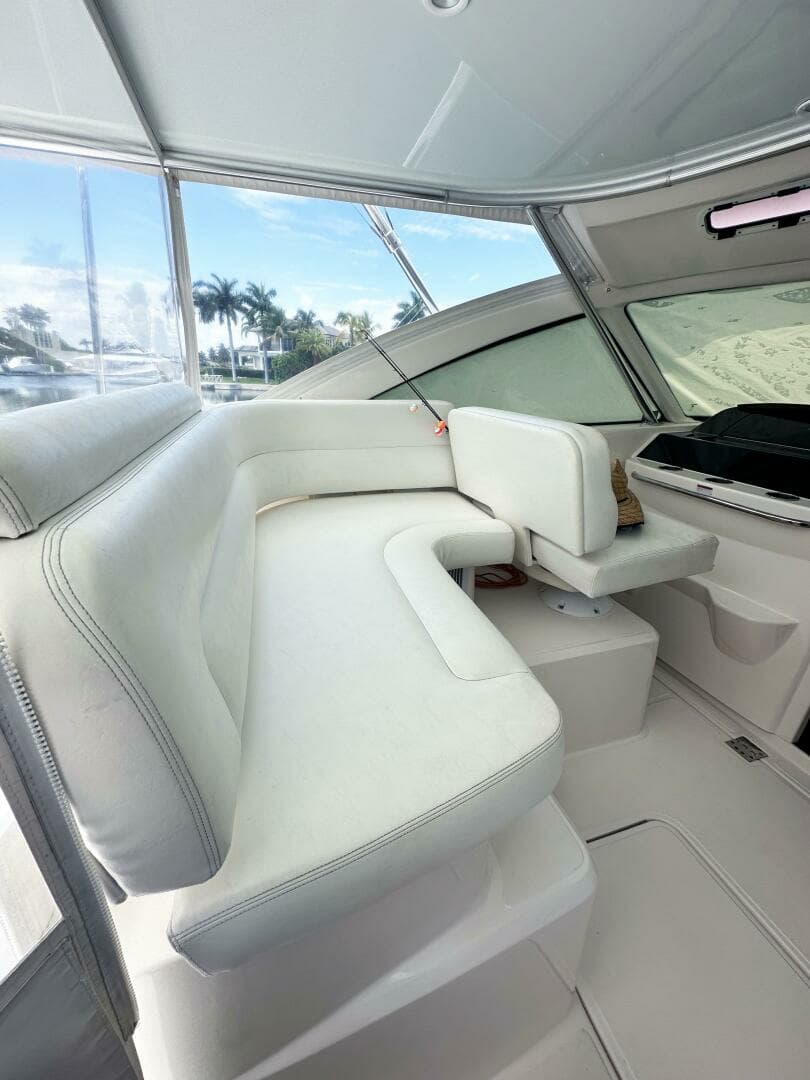 2011 Tiara Yachts 4300 Open - Image 19