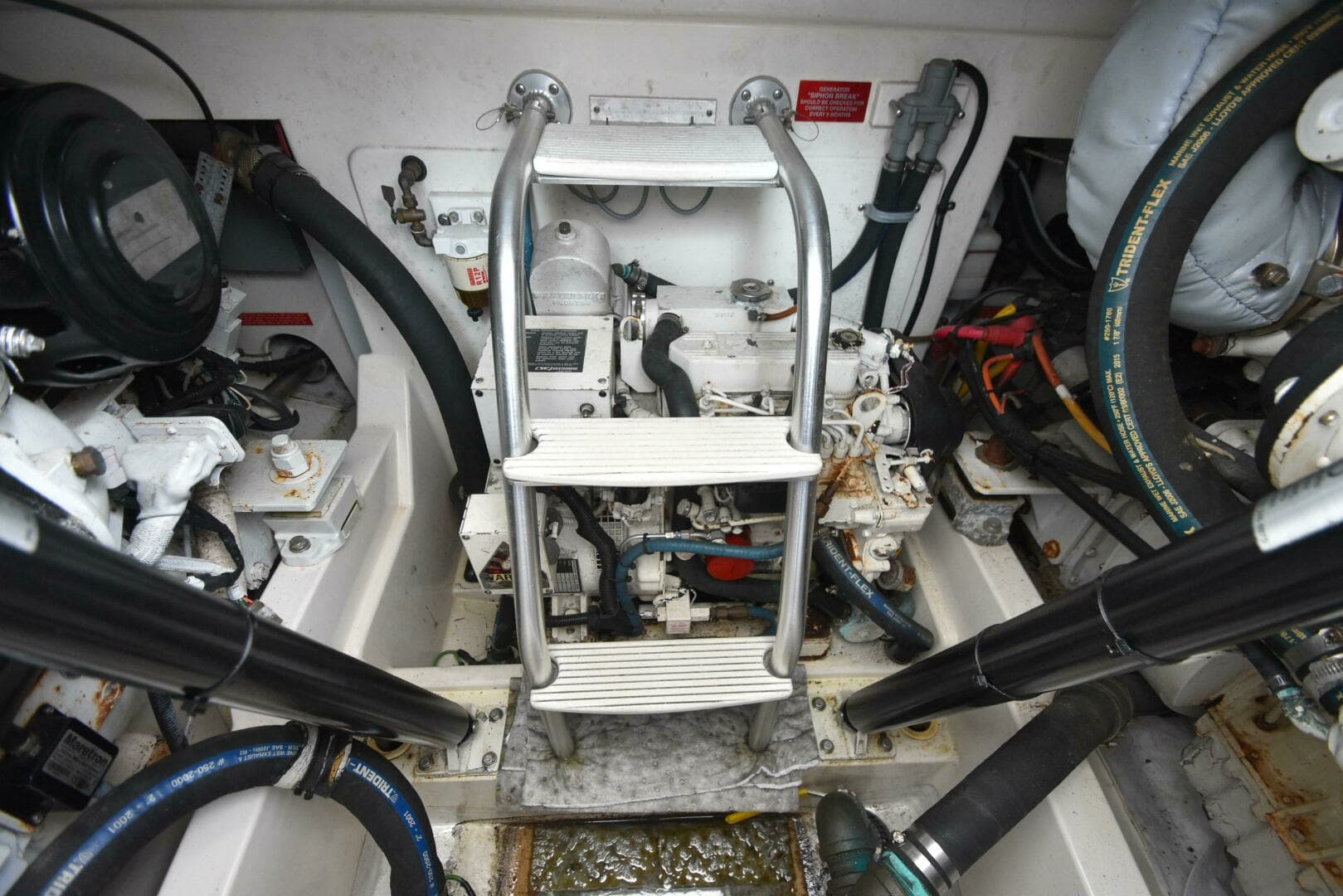 2001 Cabo 35 Express - Image 25