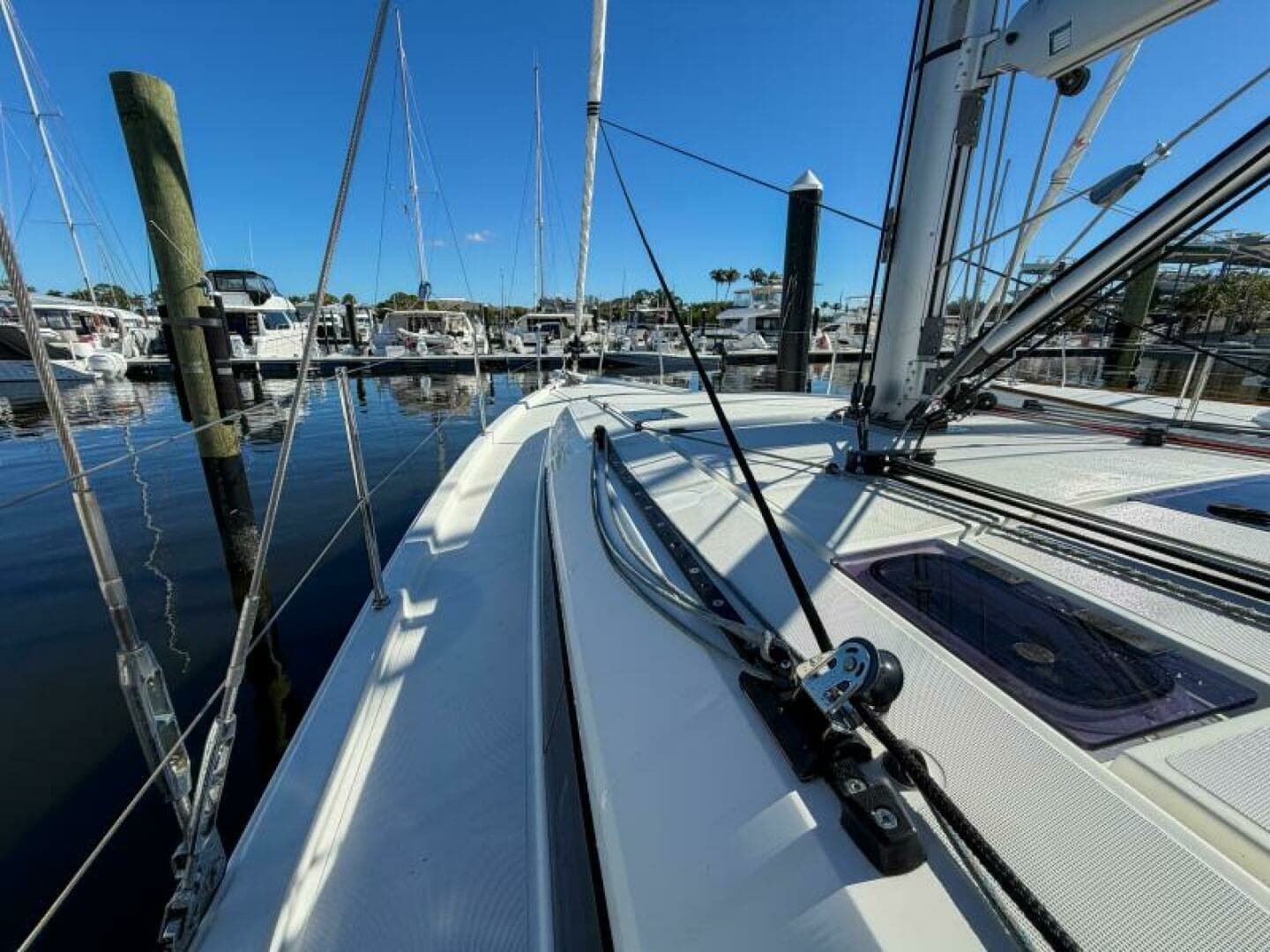 2022 Beneteau 40.1 - Image 96
