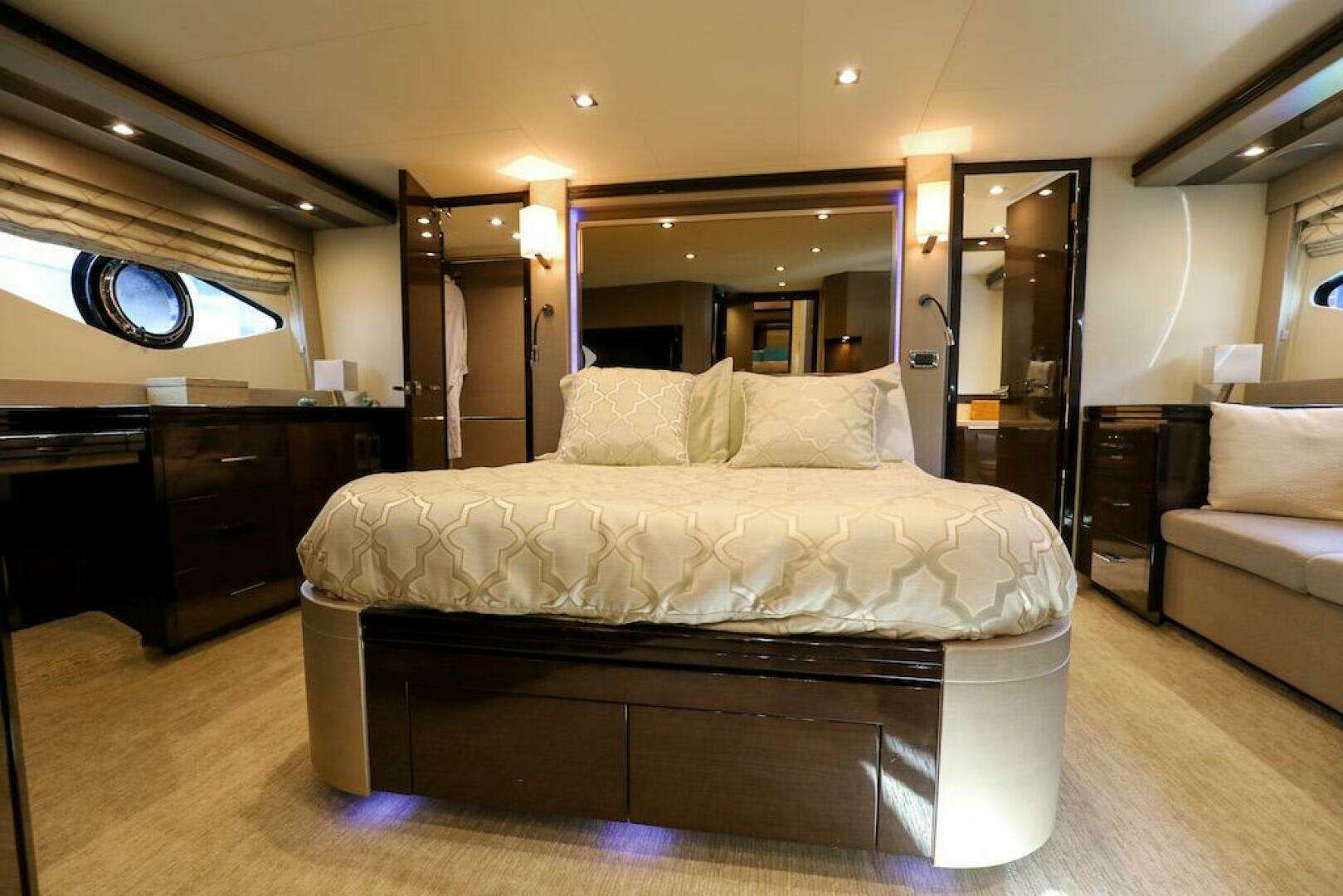 2016 Marquis 660 Sport Yacht - Image 80