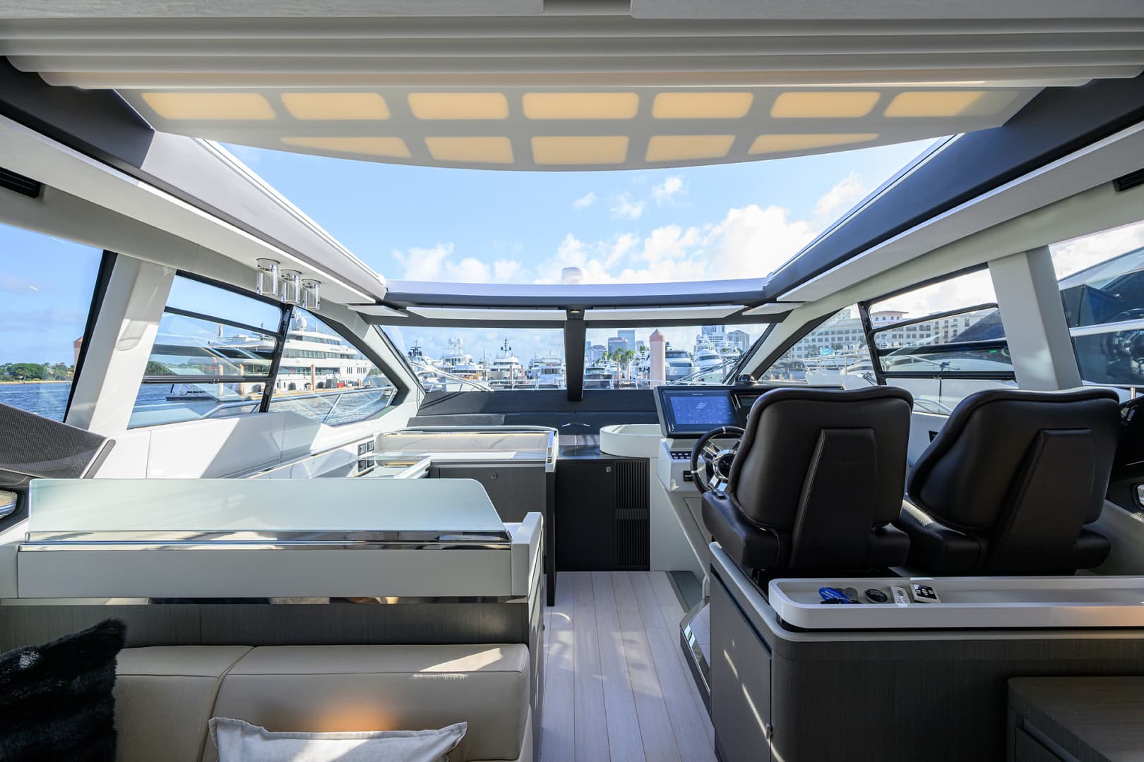 2019 Azimut S7 - Image 77