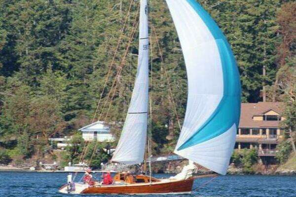 1997 Custom 30 Performance Sloop