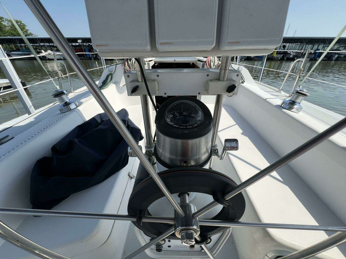 1994 Catalina 320 - Image 14