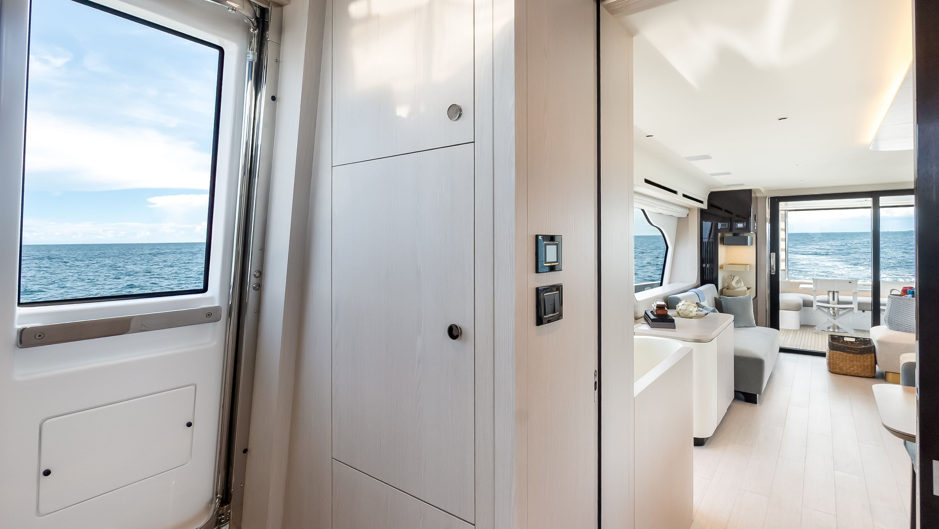 2025 Azimut 78 FLY - 55