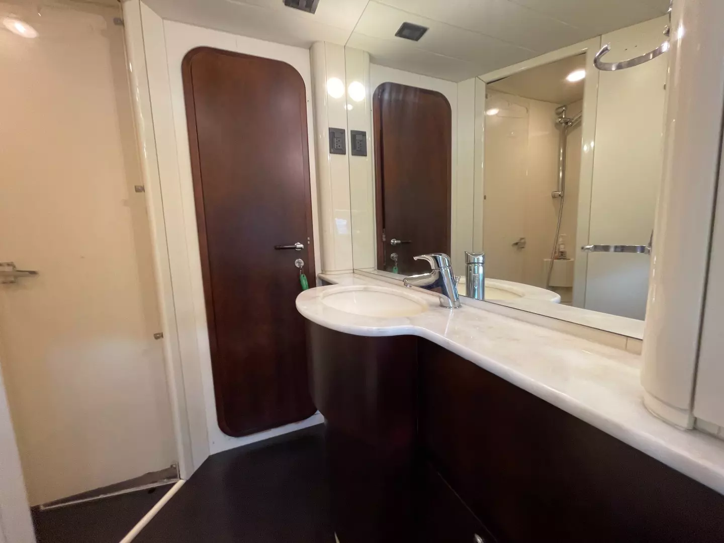 2001 Ferretti Yachts 680 - Image 28