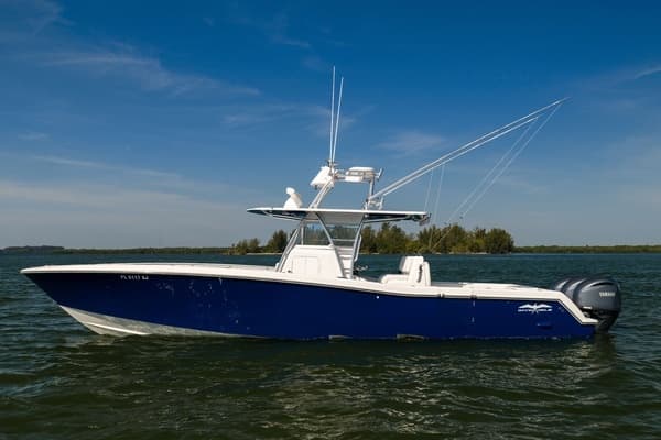 2015 Invincible — - Image 1