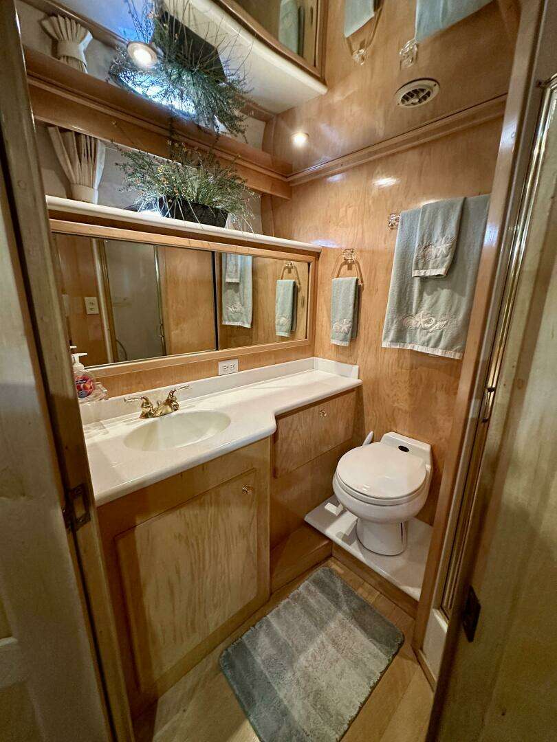2000 Navigator 4600 Classic - Image 41