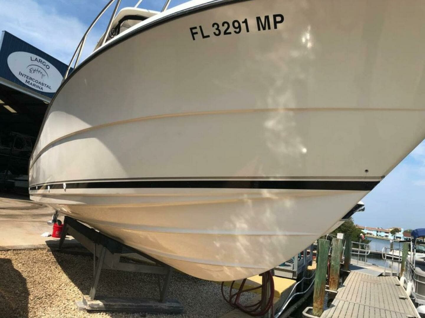 2004 Pursuit 3070 Offshore Express - Image 11