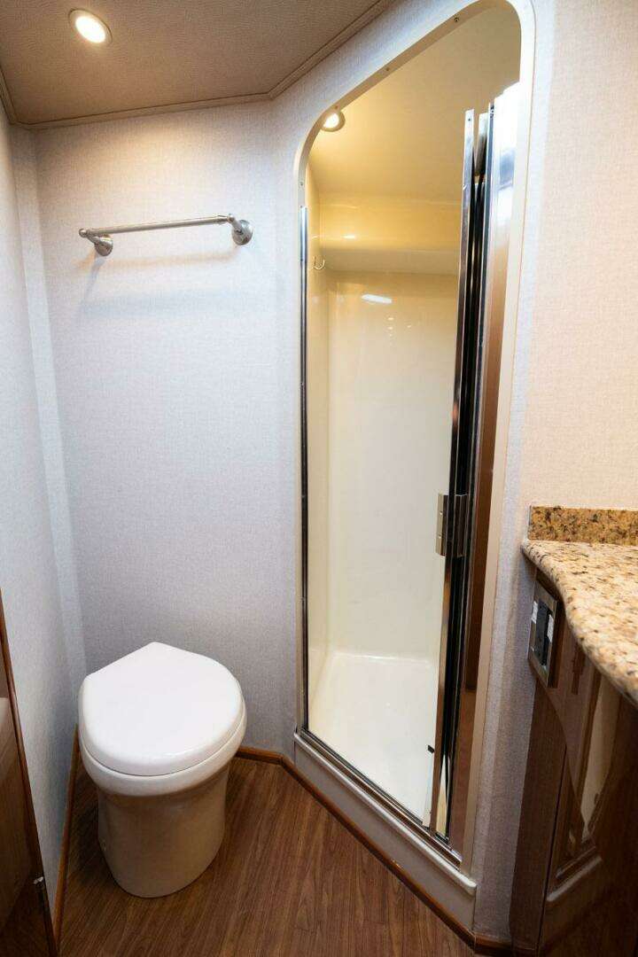 2007 Viking Convertible - Image 29
