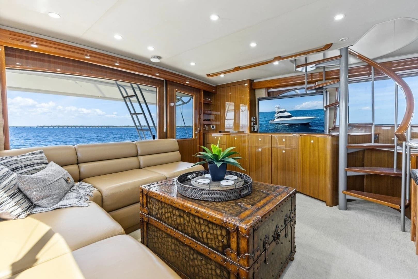 2008 Viking 68 Skybridge - Image 24