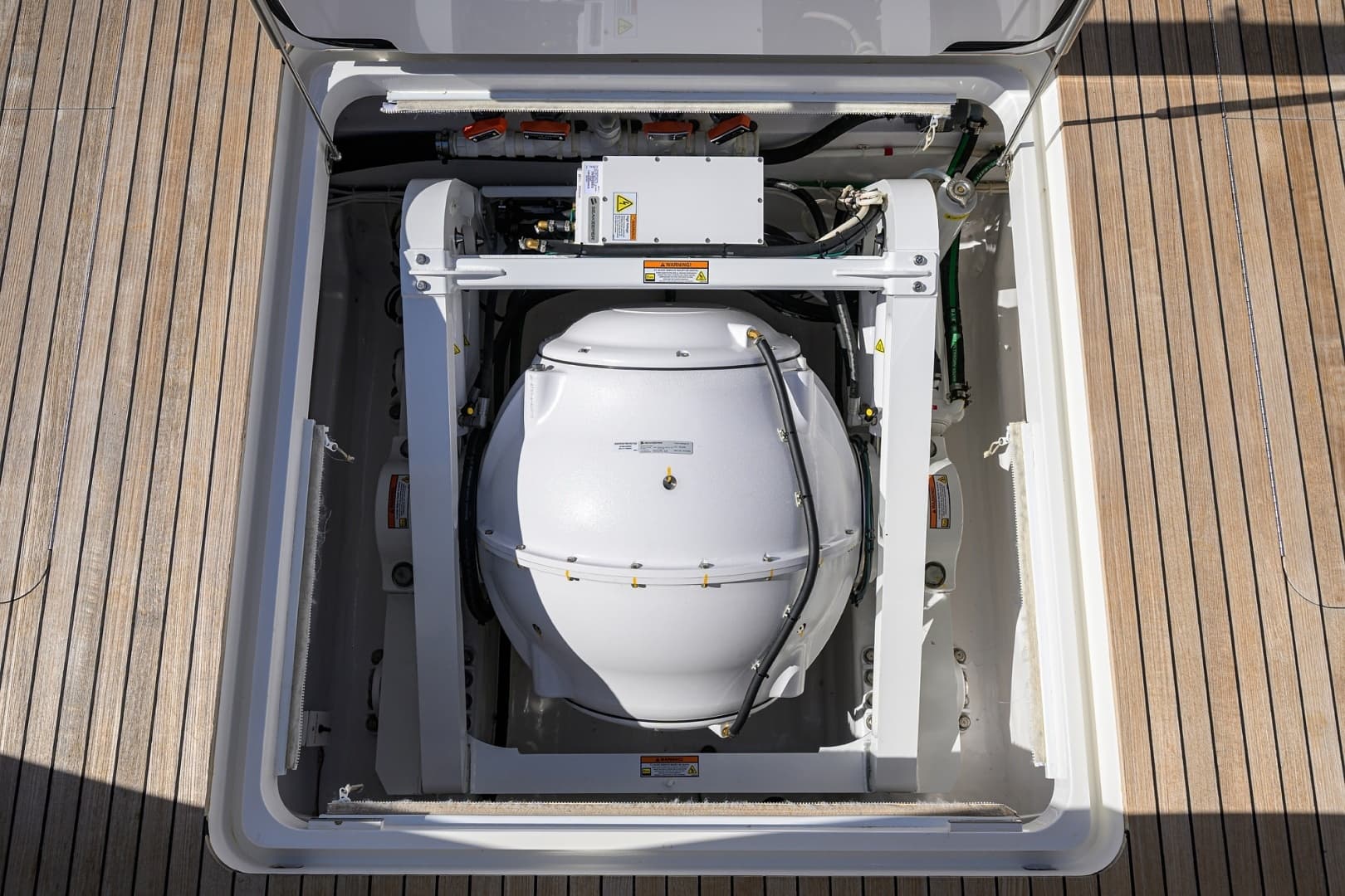2023 Viking 80 Skybridge - Image 45