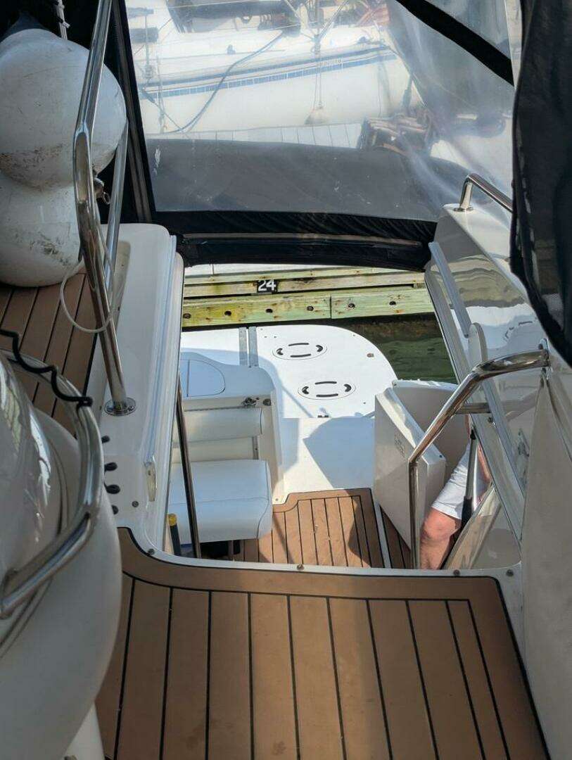 1998 Sea Ray — - Image 25