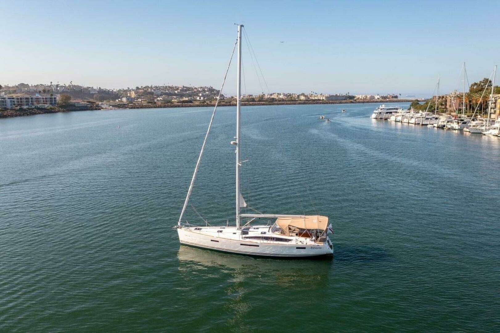 2015 Jeanneau 53DS - Image 9