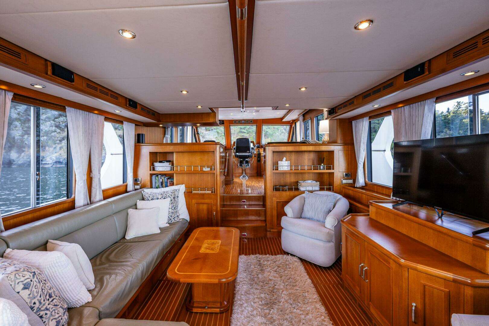2007 Grand Banks 59 Aleutian Raised Pilothouse - Image 5