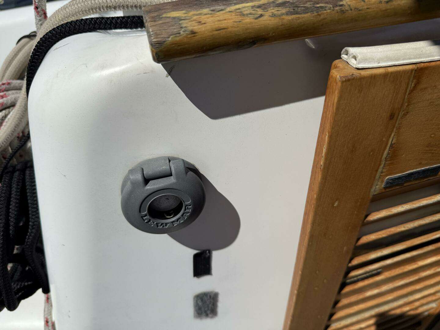 2010 Beneteau Oceanis 43 - Image 24