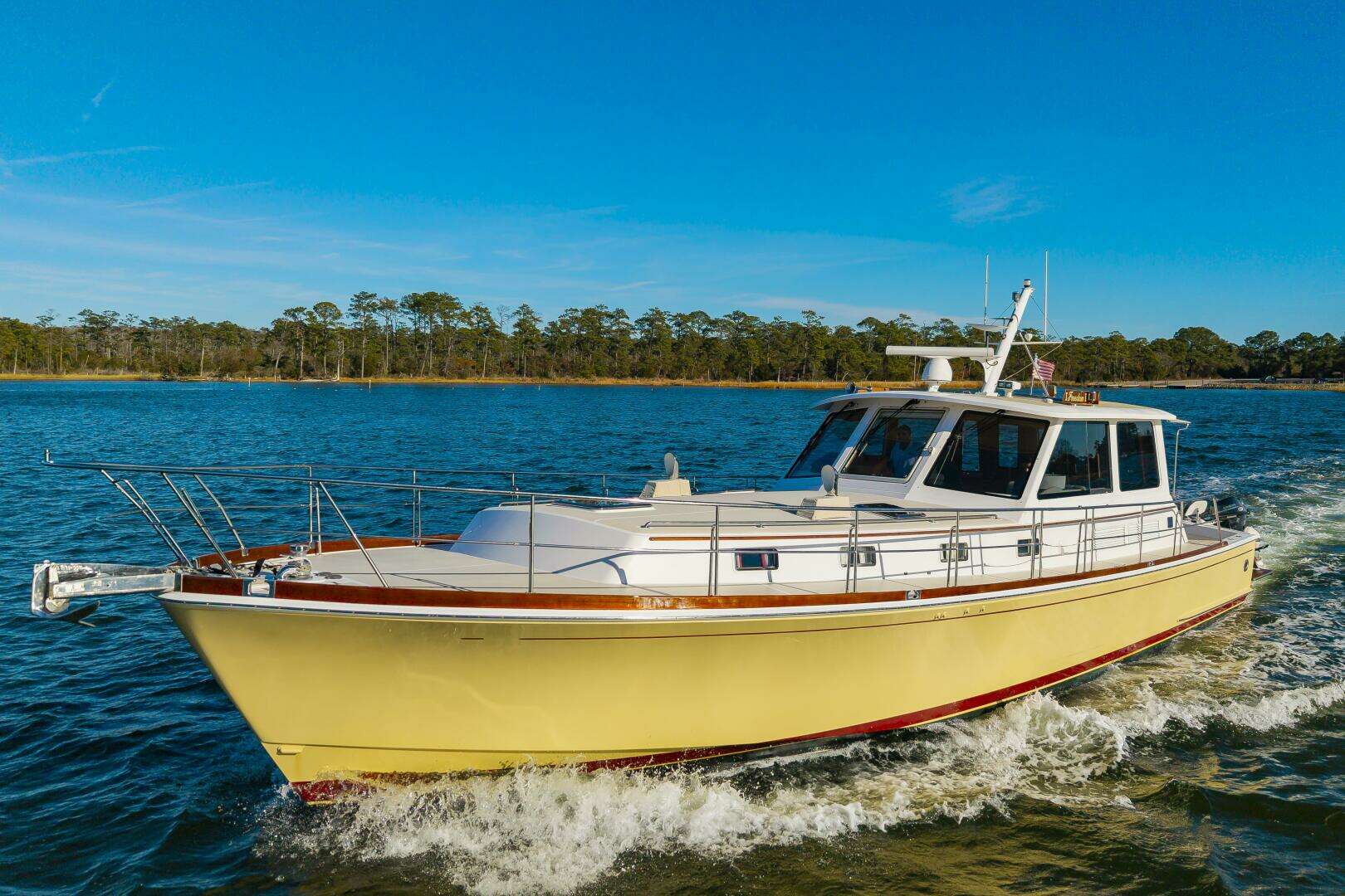 2005 Grand Banks Eastbay 49 Eastbay SX - Image 7