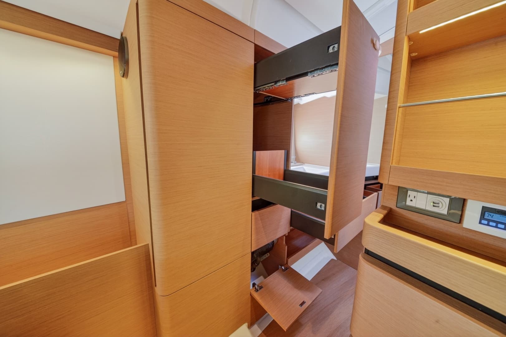 2019 Jeanneau Sun Odyssey 490 - Image 58