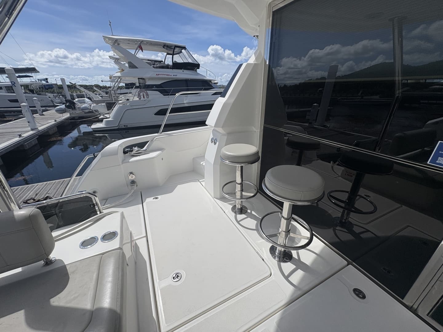 2022 Aquila 44 - Image 14